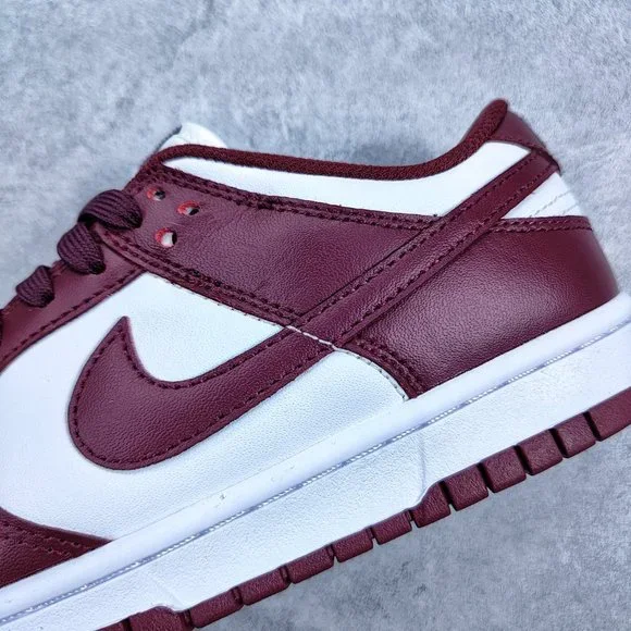 Nike dunk Sneakers - Picture 8 of 9